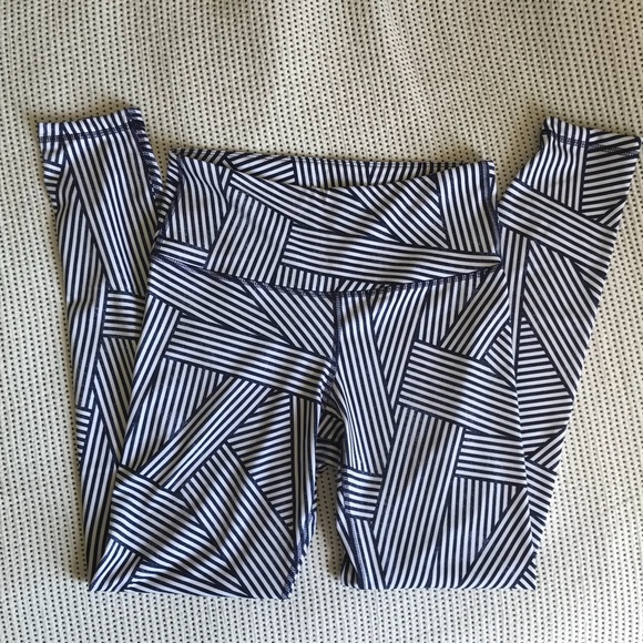 Old Navy Active Stripe Leggings M - Picture 2 of 4
